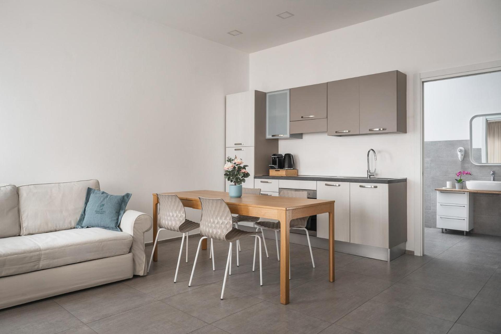 Rivabella Suite Apartments 里米尼 外观 照片